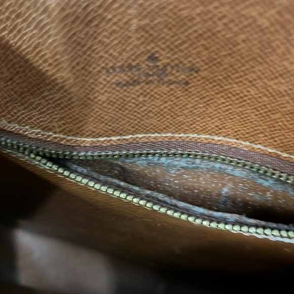 SOLD Louis Vuitton St Cloud - Picture 13 of 16